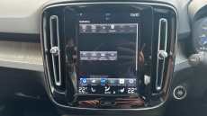 Volvo Xc40 2.0 B4P Inscription Pro 5dr Auto Petrol Estate